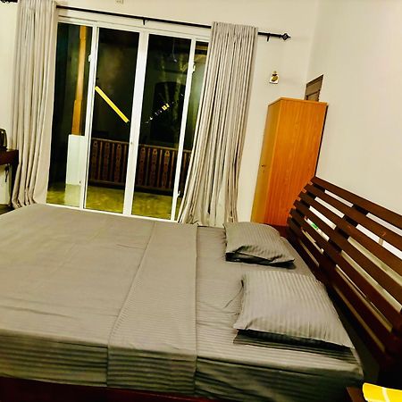 Hotel Blue Fox Hikkaduwa Zewnętrze zdjęcie
